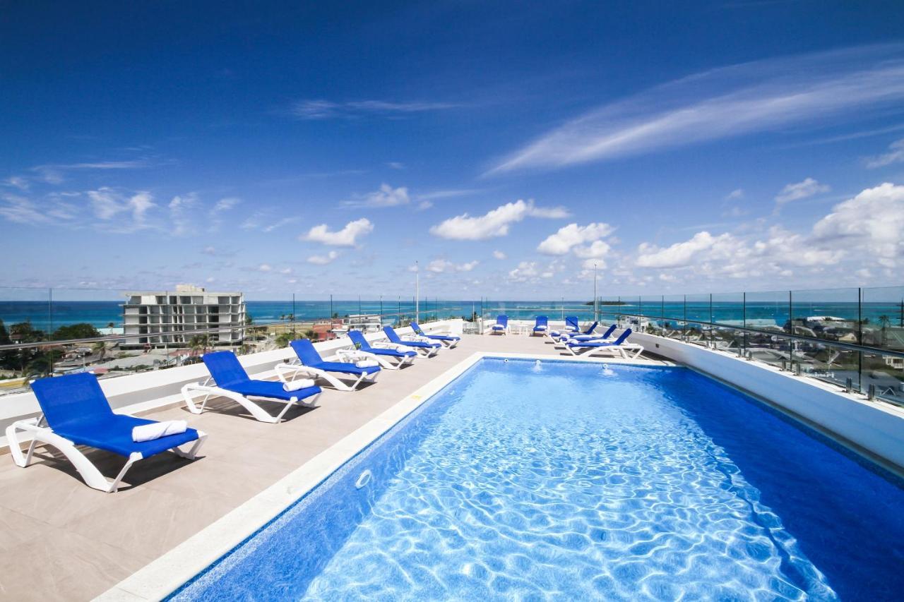 Azure Lofts Pool San Andres Hurb