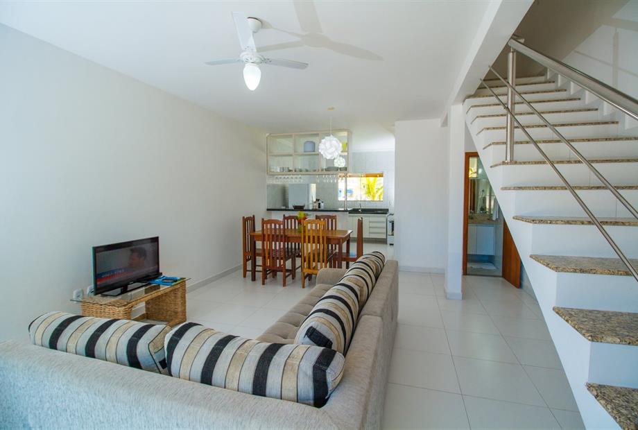 Lua Nova - sala cozinha e banheiro social.jpg