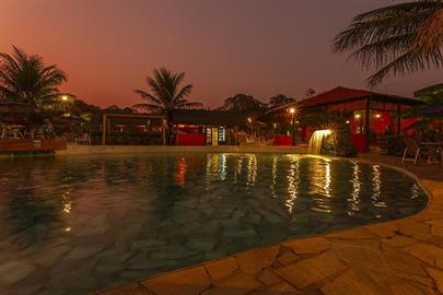 1piscina + área externa  (102).jpg