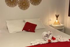 SUÍTE COM HIDROMASSAGEM