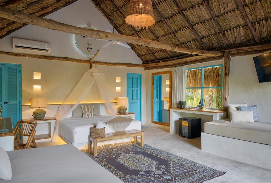 3. bungalow deluxe (lp).jpg