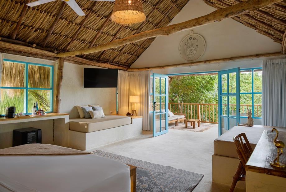 4. bungalow deluxe (lp).jpg