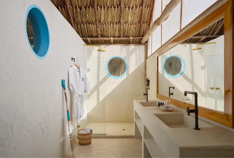 11. bungalow deluxe (lp).jpg