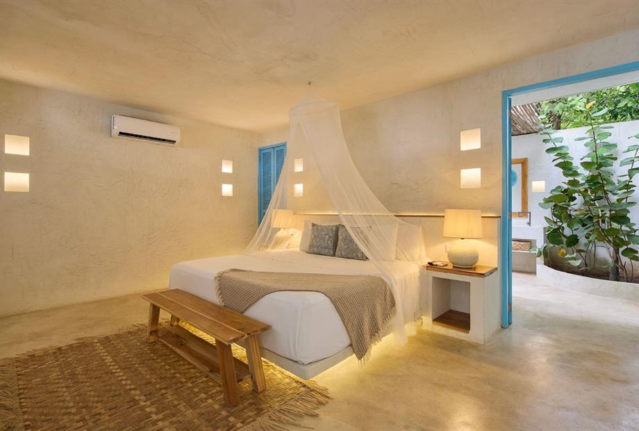 5. villa con piscina.jpg