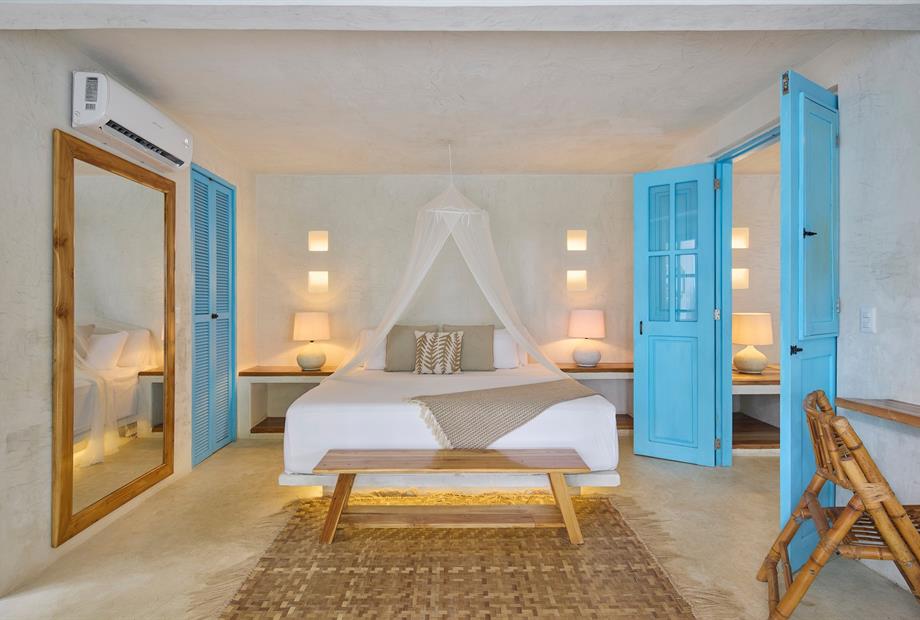 5.2. villa con piscina.jpg