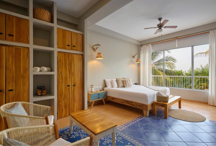 1. master suite (lp).jpg