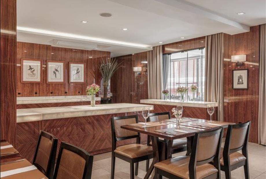 restaurante café2.jpg