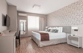 Suite superior con vista al mar de Faial Prime Suites