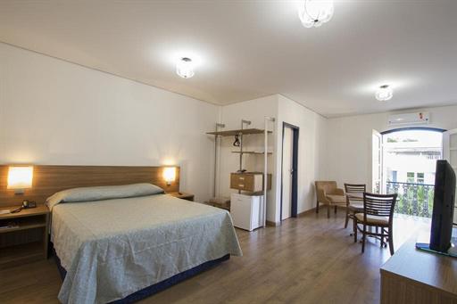 deluxe cama casal.jpg