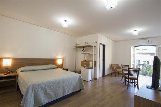 deluxe cama casal.jpg