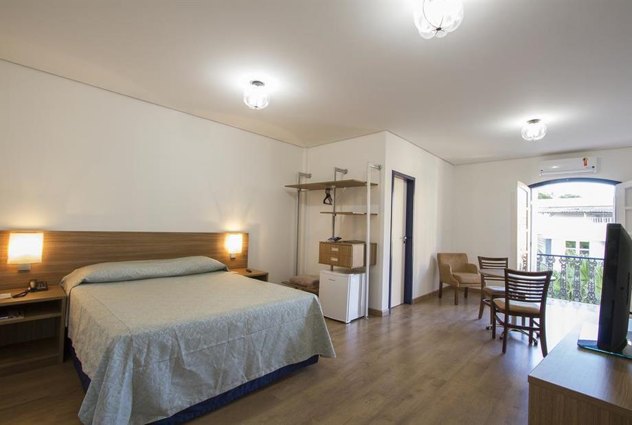 deluxe cama casal.jpg