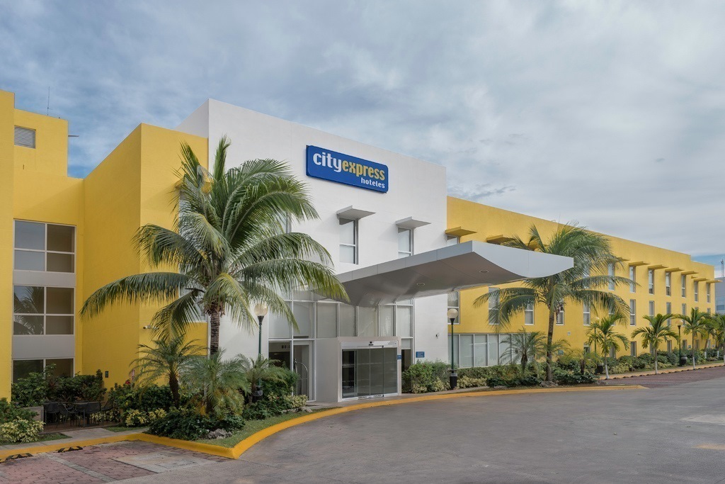 Hotel City Express Playa del Carmen