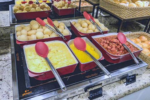 cafe da manha baixa 3.jpg