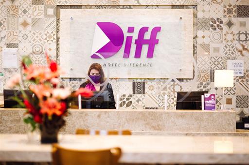 diff hotel  (24).jpg