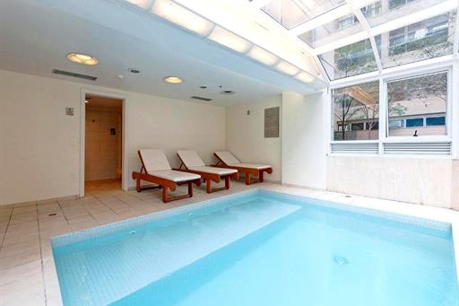 piscina_booking_hd_3.jpg