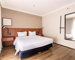 Standard Casal - 1 Cama Queen