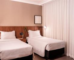 Standard Twin - 2 Camas Solteiro
