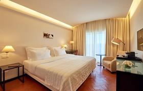 Mountain View Family Room of Penina Hotel Golf Resort
