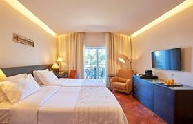 Double / Twin Rooms with Pool View of Penina Hotel Golf Resort