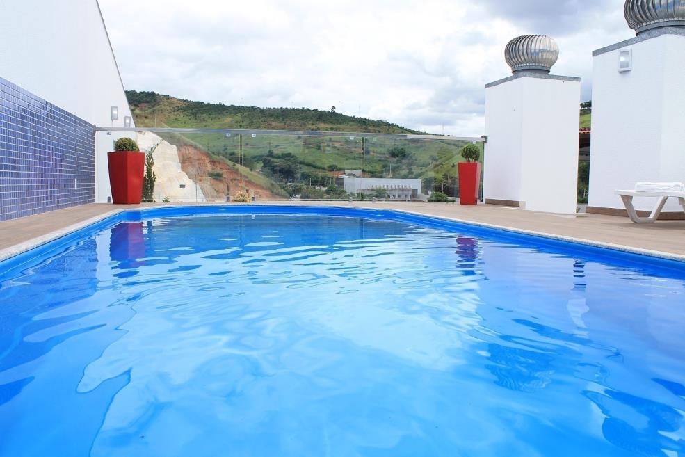2 Piscina 2.JPG