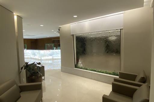 thumbnail_image-12 (1).jpg