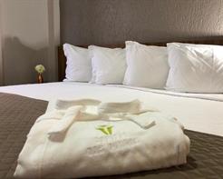 Suite Executiva com Banheira de Hidromassagem e Cama Super King-size