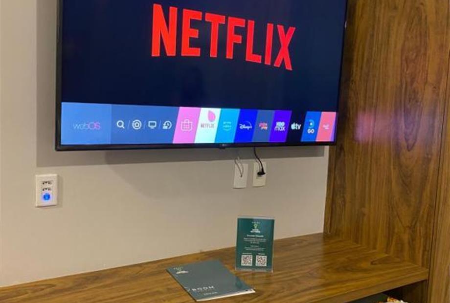 super luxo dbl 2.jpg