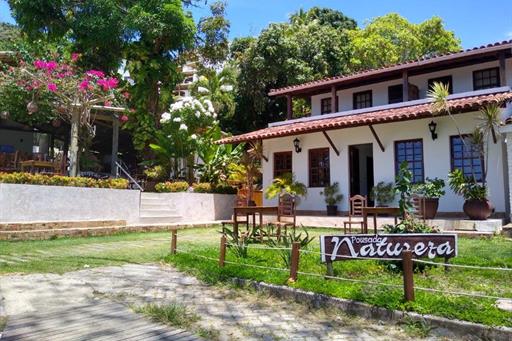 A Frente da pousada.jpg