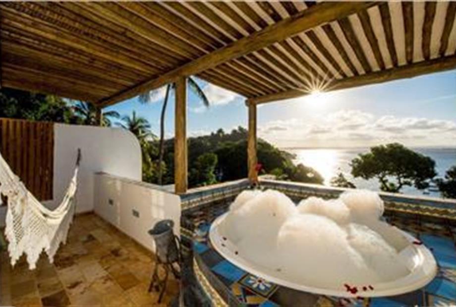 Suite master king - foto: Banheira Apt 14