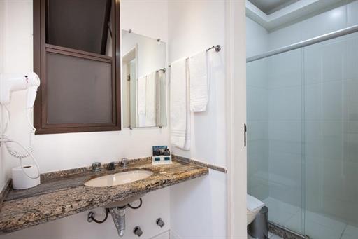 SEVI - Cobertura - Banheiro (1).jpg