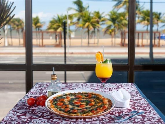 SEVI - Restaurante (1).jpg