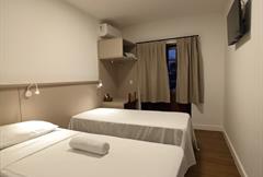 Apart Triplo com Sacada