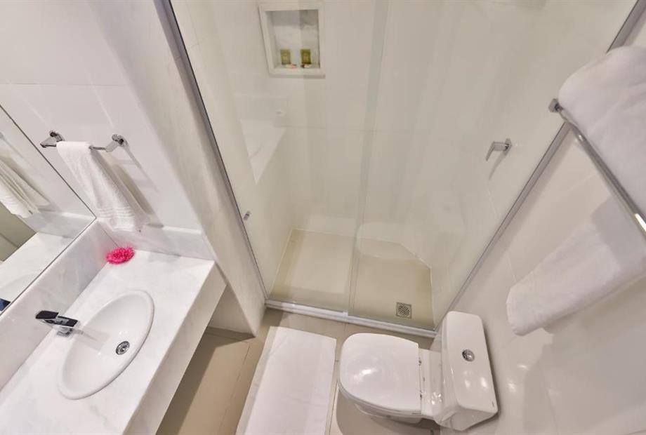 banheiro solteiro.jpg