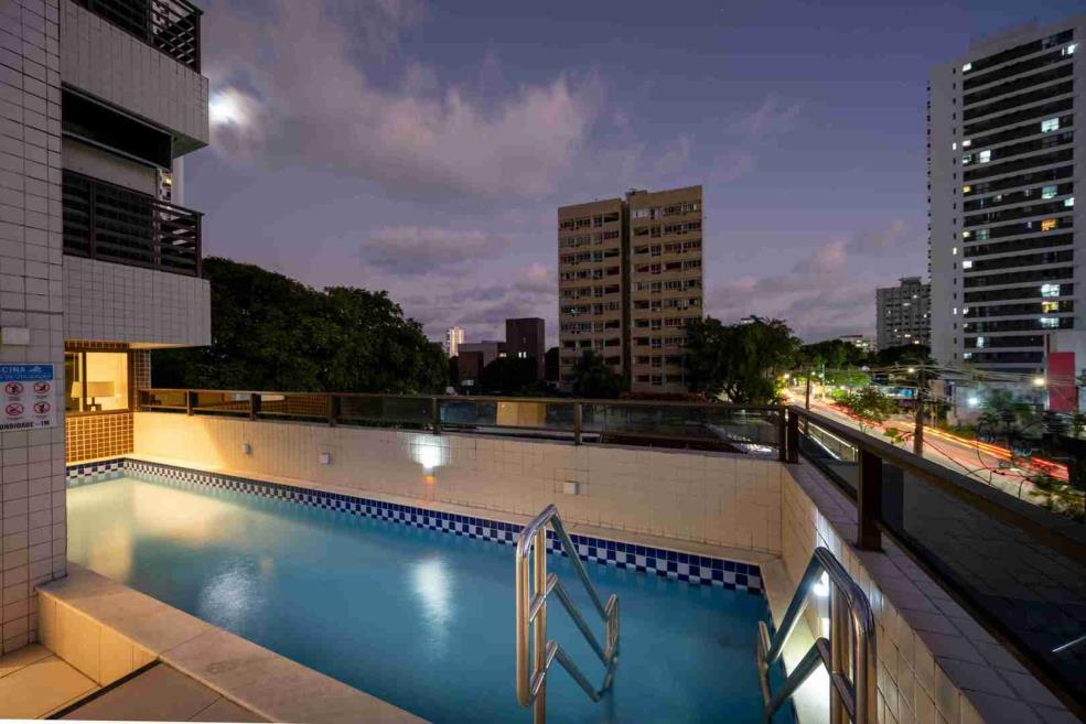 piscina 3_39_11zon.jpg