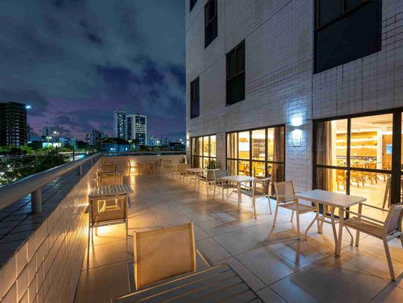 restaurante area externa (2)_32_11zon.jpg