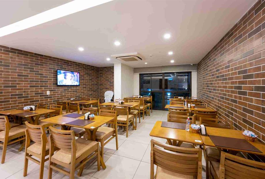 restaurante 9_28_11zon.jpg