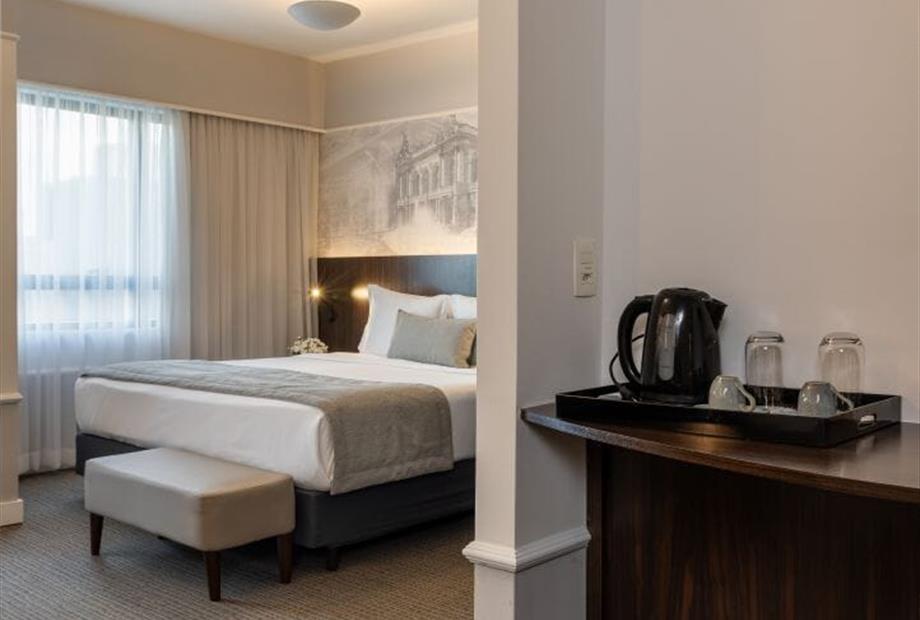 om 3 luxo premier.jpg