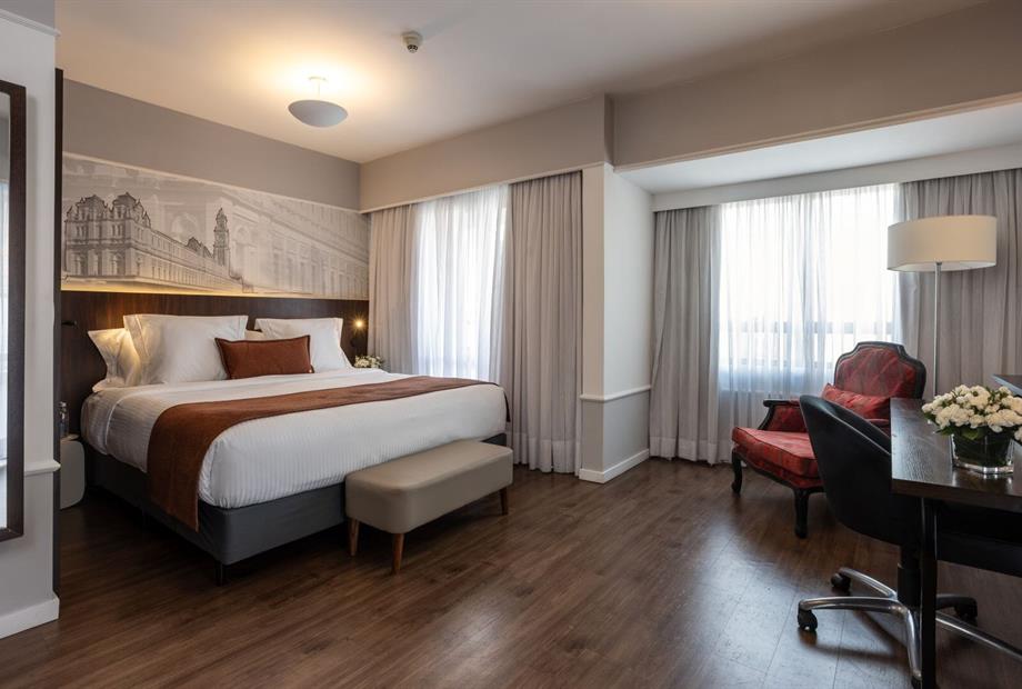 om 1 suite premium.jpg