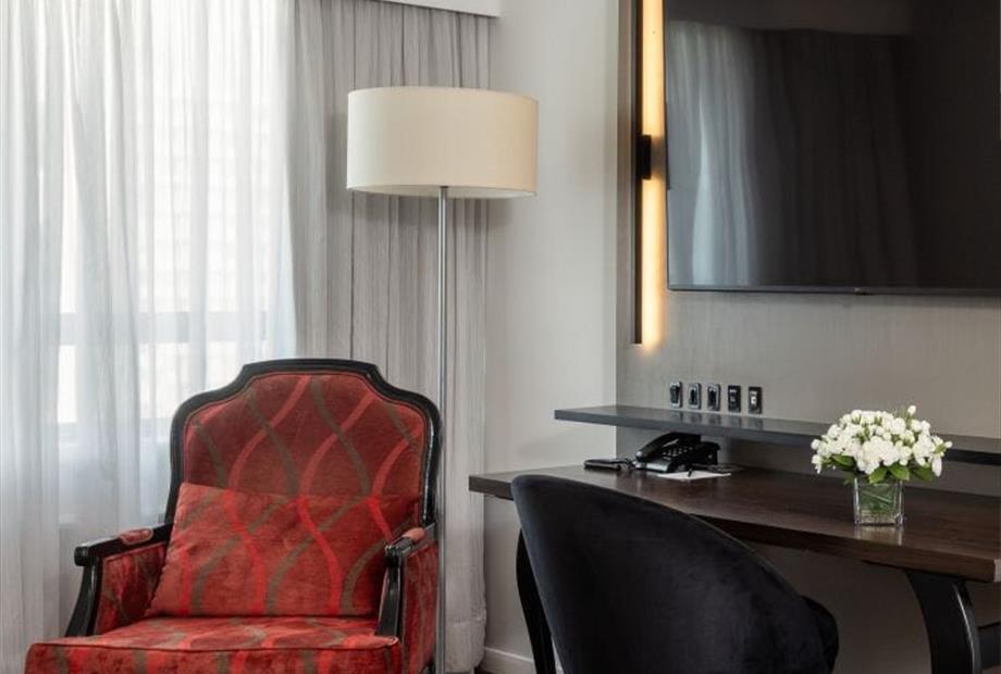 om 6 suite premium.jpg