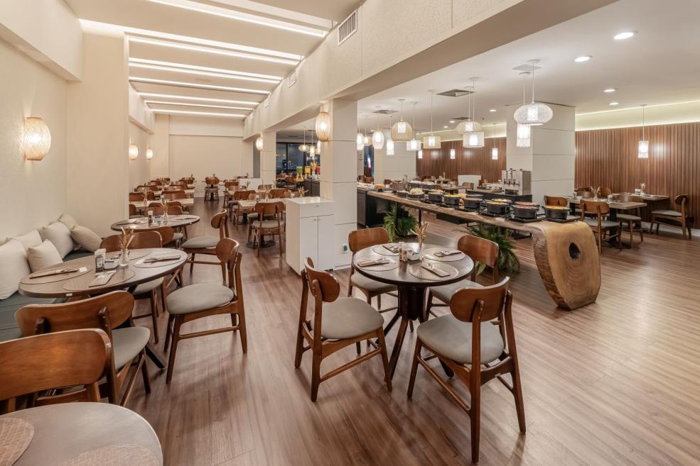 om restaurante 14.jpg