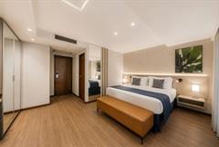 Luxo Premier - Cama Queen Size