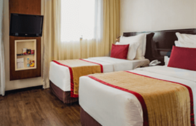 Luxo - 2 Camas de Solteiro do Blue Tree Premium Faria Lima
