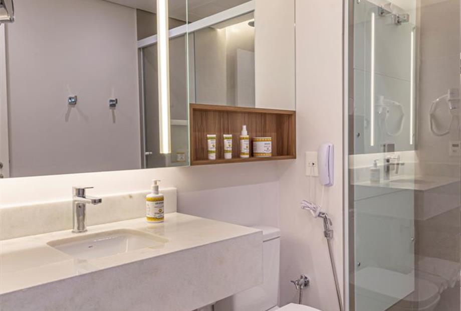 2 business premier - banheiro 2.jpg