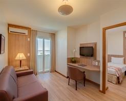 Luxo - 02 Camas de Solteiro