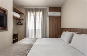 Superior -  Cama Casal do Blue Tree Towers Millenium Porto Alegre