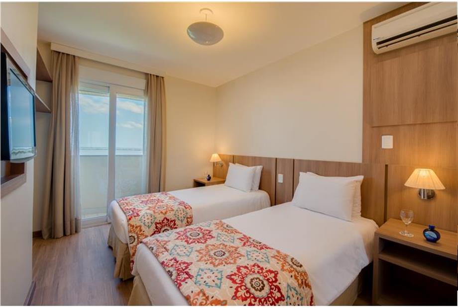 LUXO FAMILIA SOLTEIRO.jpg