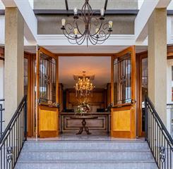 Colina Lagos Hotel2.jpg