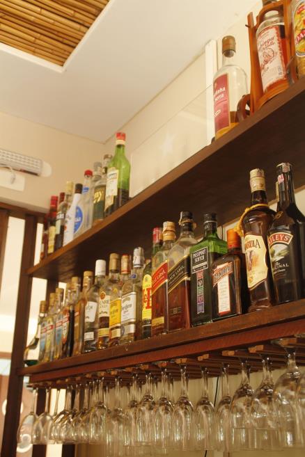 Bar.JPG