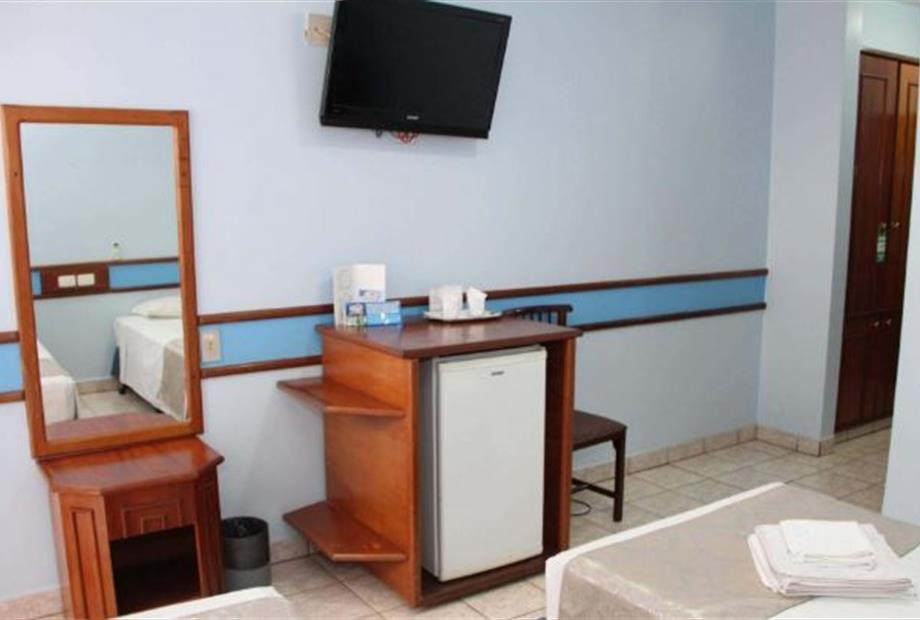 quarto adaptado 2 taiyo.JPG