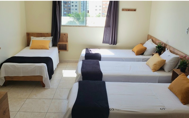 working-infinity-hotel-01.jpg